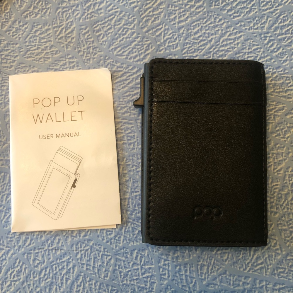 Dod Pop Sonic Pop up wallet from QVC NWOT